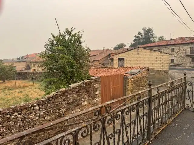 Vista exterior de Finca rústica en venta en Villardeciervos con Jardín privado