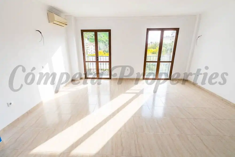 Apartamento con terraza en venta en Algarrobo pueblo, imagen 5