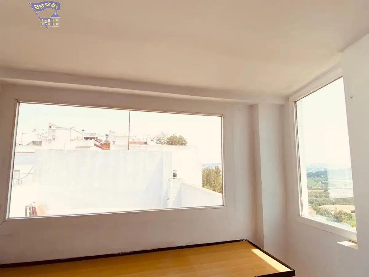 Dormitori de Apartament de lloguer en Arcos de la Frontera amb Aire condicionat, Terrassa i Moblat