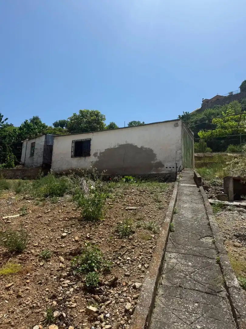 Vista exterior de Residencial en venta en Montefrío