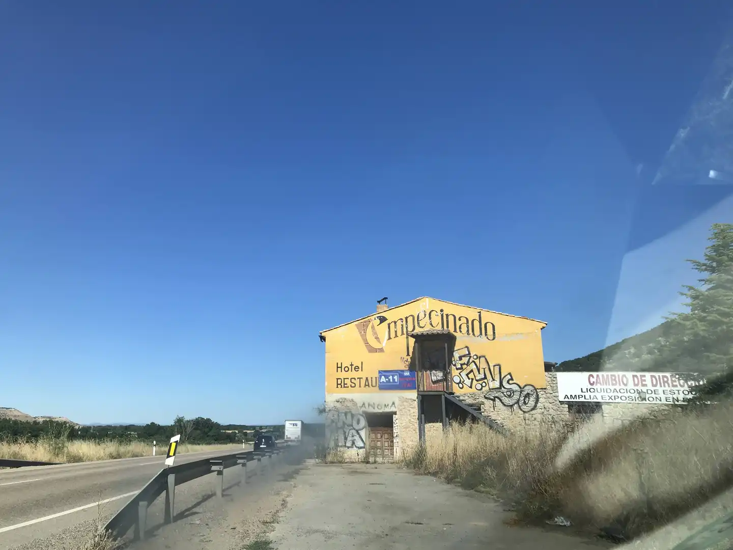 Buildings for sale in C/ Extrarradio , Castrillo de Duero