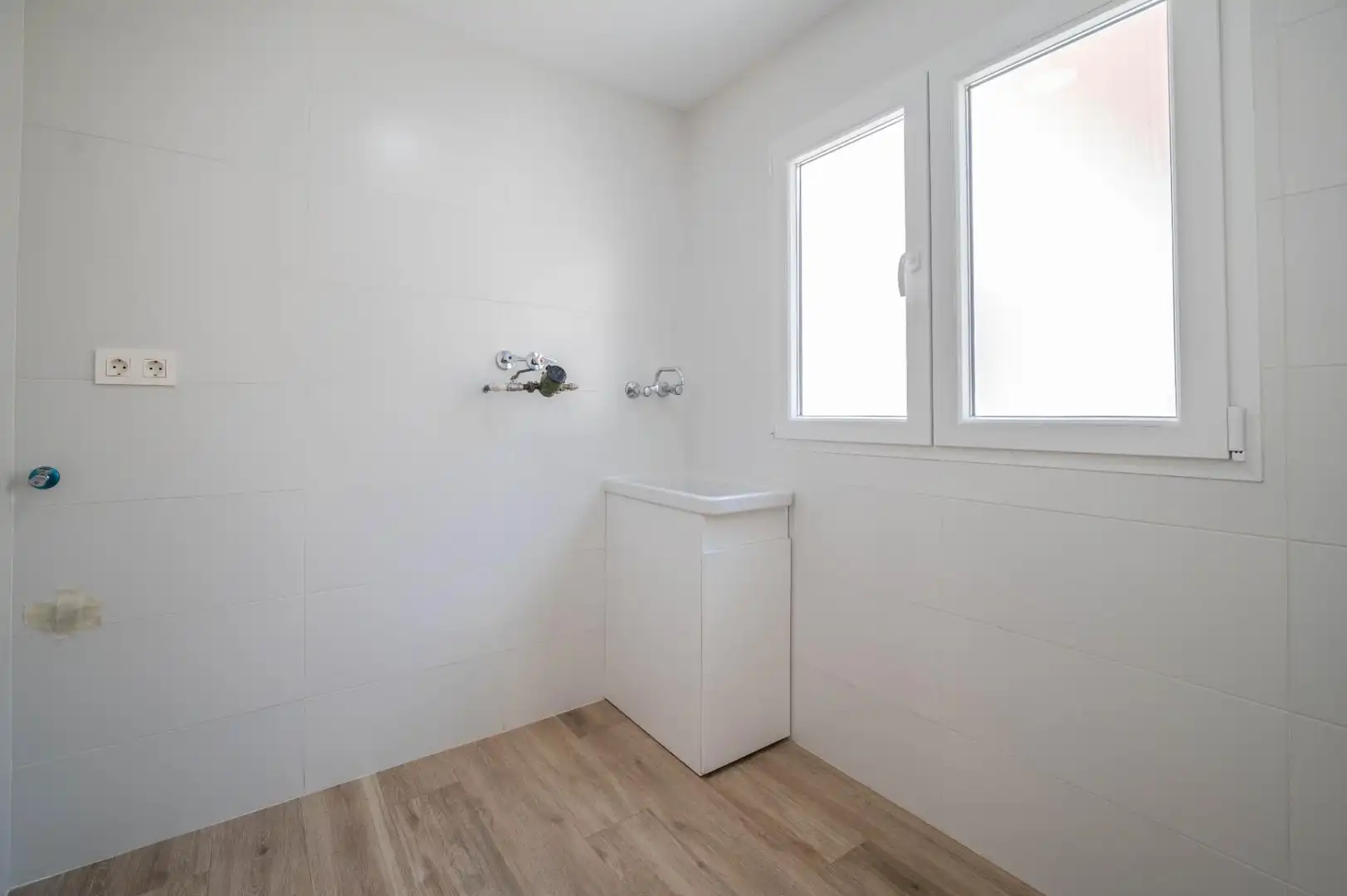 Baño de Ático en venta en Granada con Aire acondicionado, Calefacción y Terraza