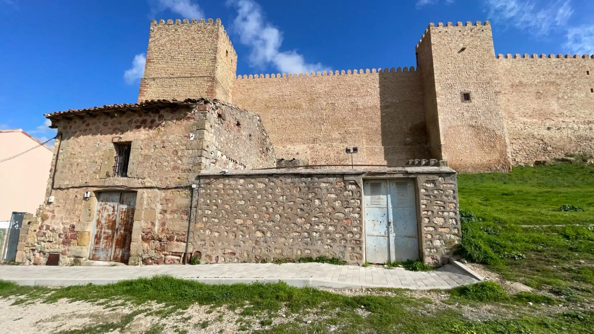 Vista exterior de Finca rústica en venda en Sigüenza