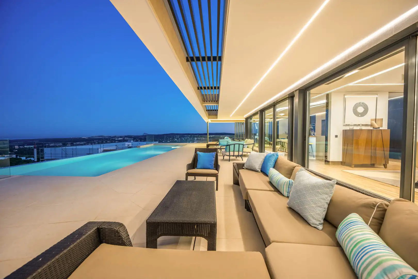 Terraza de Casa o chalet en venta en Sotogrande con Aire acondicionado, Calefacción y Jardín privado
