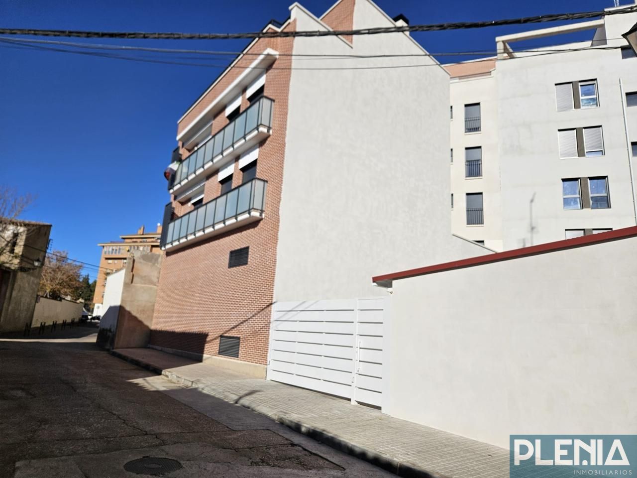 Exterior view of Box room to rent in  Huesca Capital