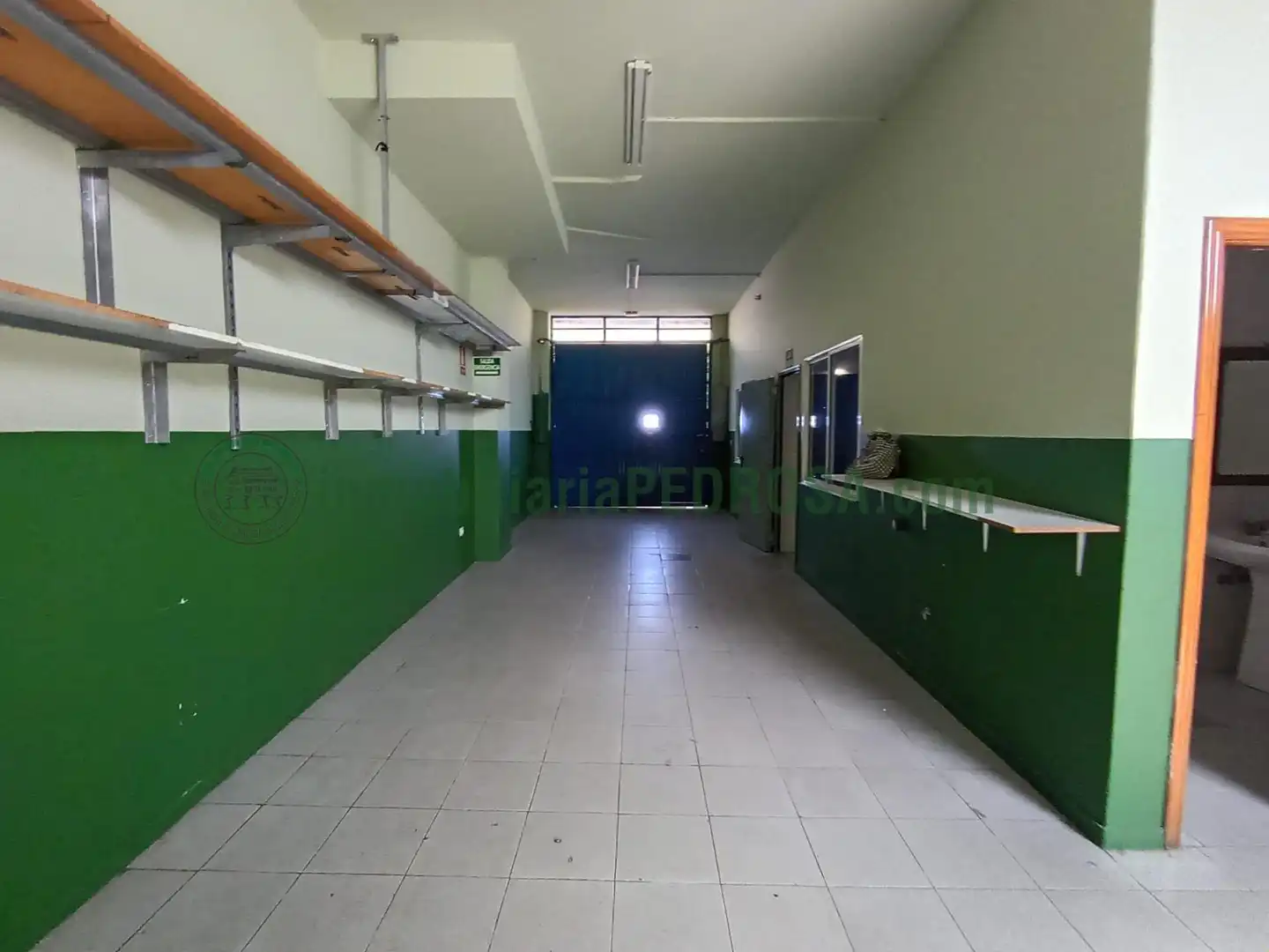 Geschaftsraum zur Miete in Calle de Santa Teresa de Jesús Jornet, A Parda