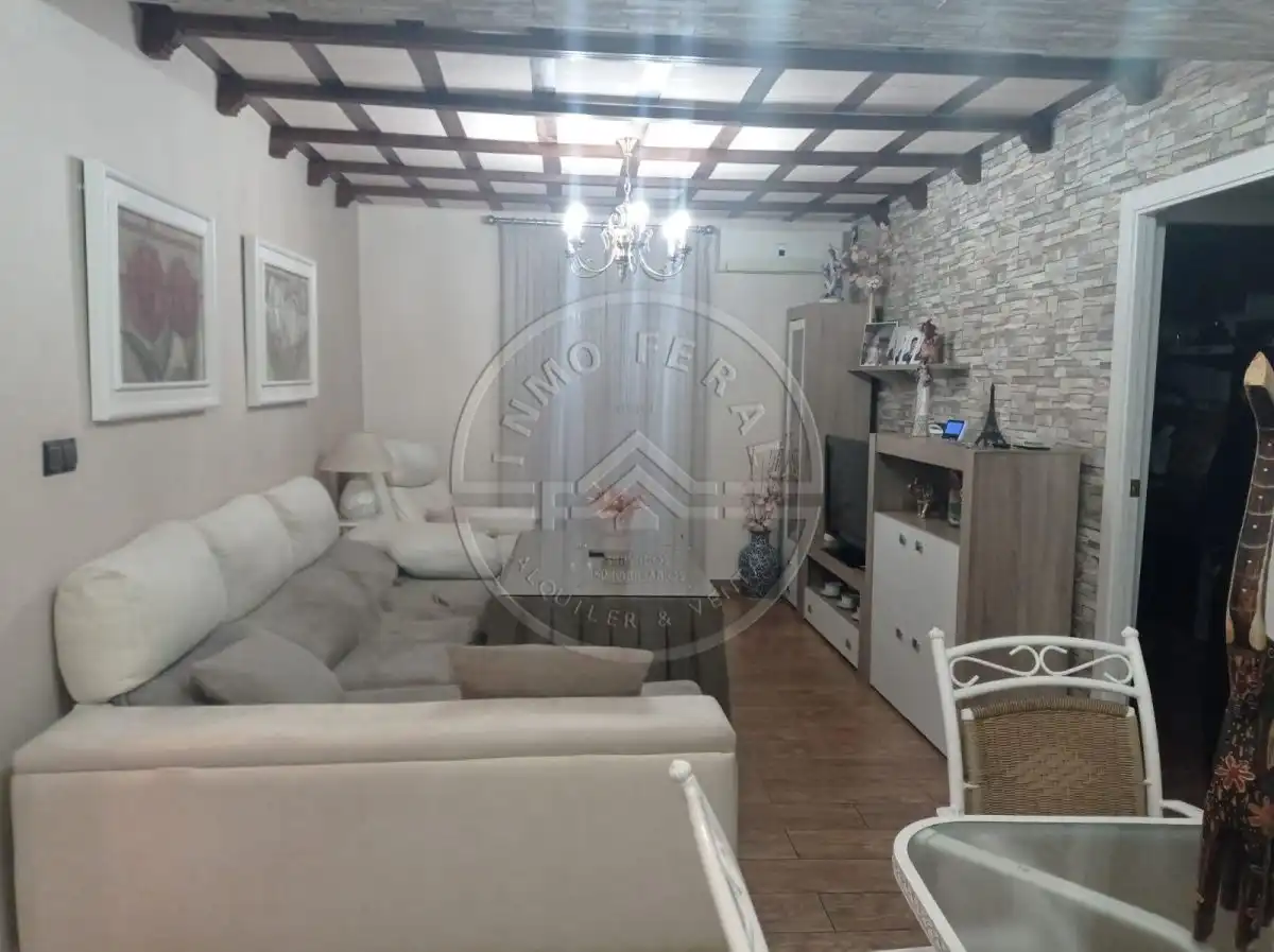 Sala d'estar de Pis en venda en Écija amb Aire condicionat, Calefacció i Balcó