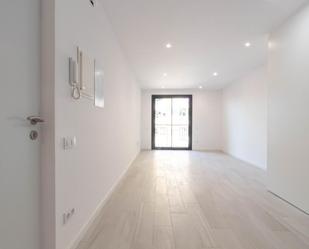 Flat for sale in Terrassa  with Air Conditioner and Balcony