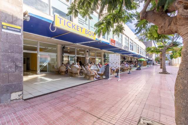 Local comercial en Venta en  Avenida De Bruselas 20, 20 en Playa de Fañabé