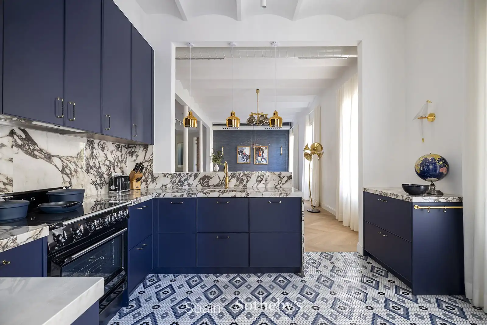 Cocina de Apartamento en venta en Barcelona con Aire acondicionado y Terraza