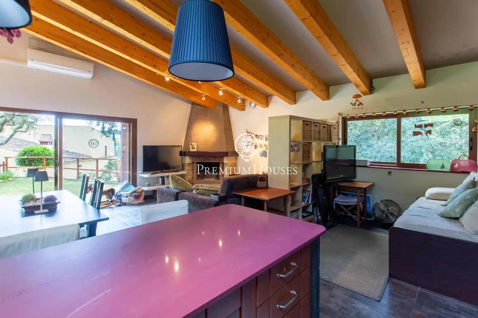 Cocina de Finca rústica en venta en Arenys de Munt con Aire acondicionado, Calefacción y Jardín privado