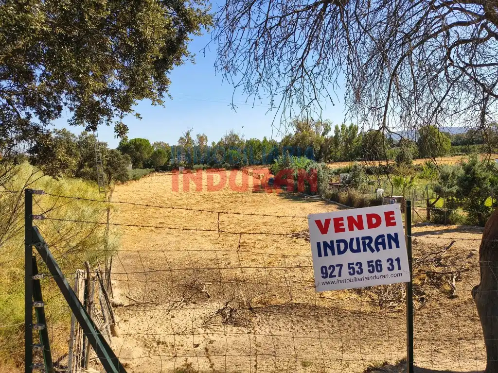 Casa rústica en venda a Saucedilla