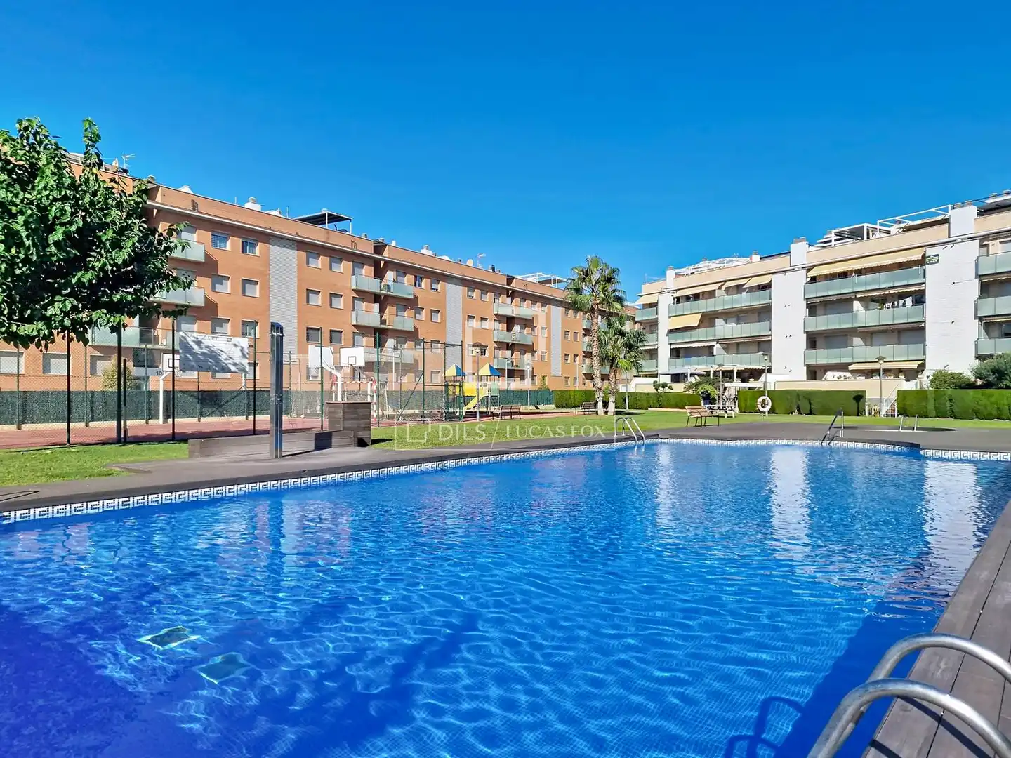 Flat with pool for sale in Les Salines - Pla de Sant Pere, imagen 2