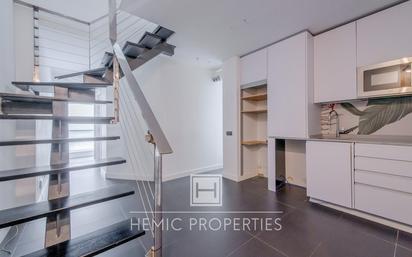 Duplex for sale in  Madrid Capital  with Air Conditioner and Heating