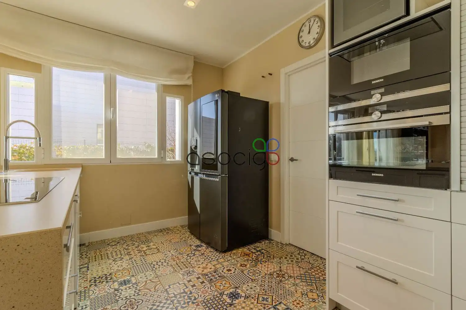 Kitchen of Houses for sale in Cabanillas del Campo  with Air Conditioner, Heating and Storage room