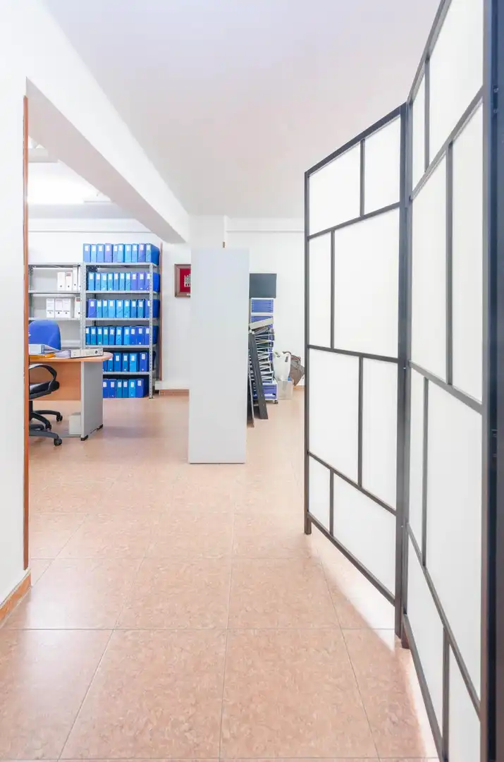 Local en venta en Oviedo 