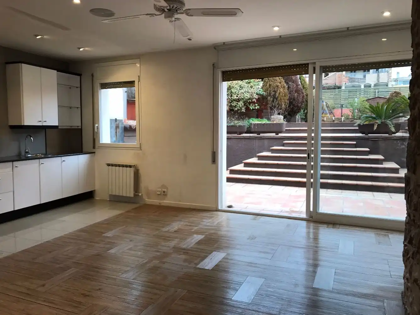 Sala de estar de Piso de alquiler en Manresa con Aire acondicionado, Calefacción y Parquet