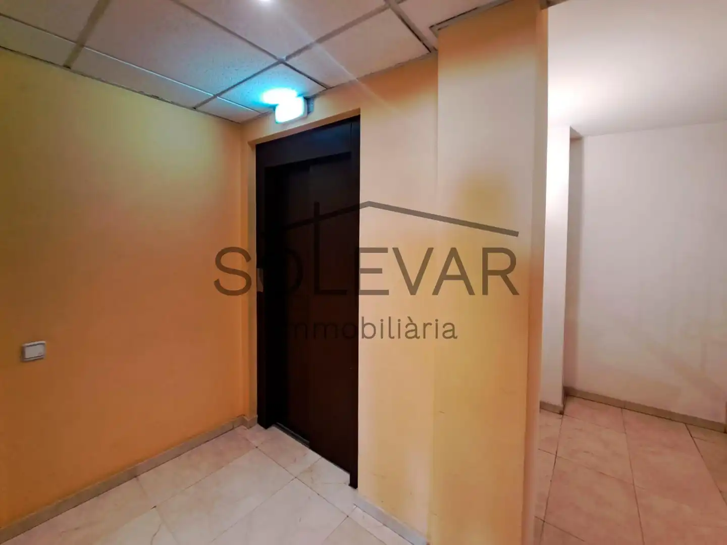Flat for sale in Tremp  with Air Conditioner, Heating and Balcony