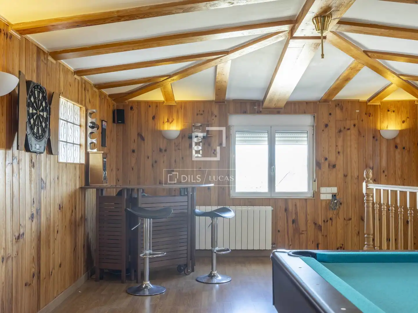 Houses for sale in La Pobla de Vallbona  with Air Conditioner, Heating and Private garden