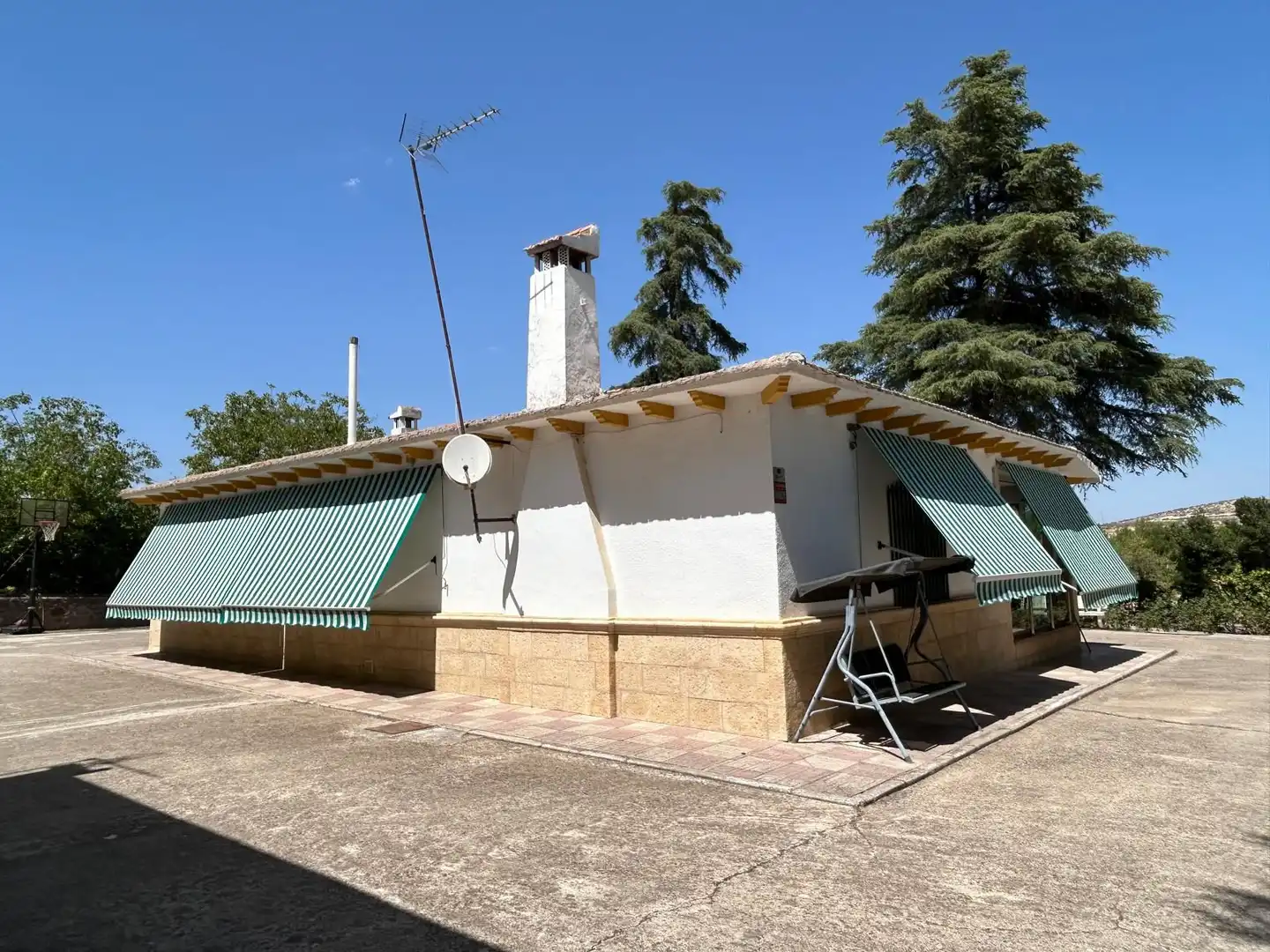 Exterior view of Houses for sale in Alcolea de Calatrava  with Air Conditioner, Heating and Terrace
