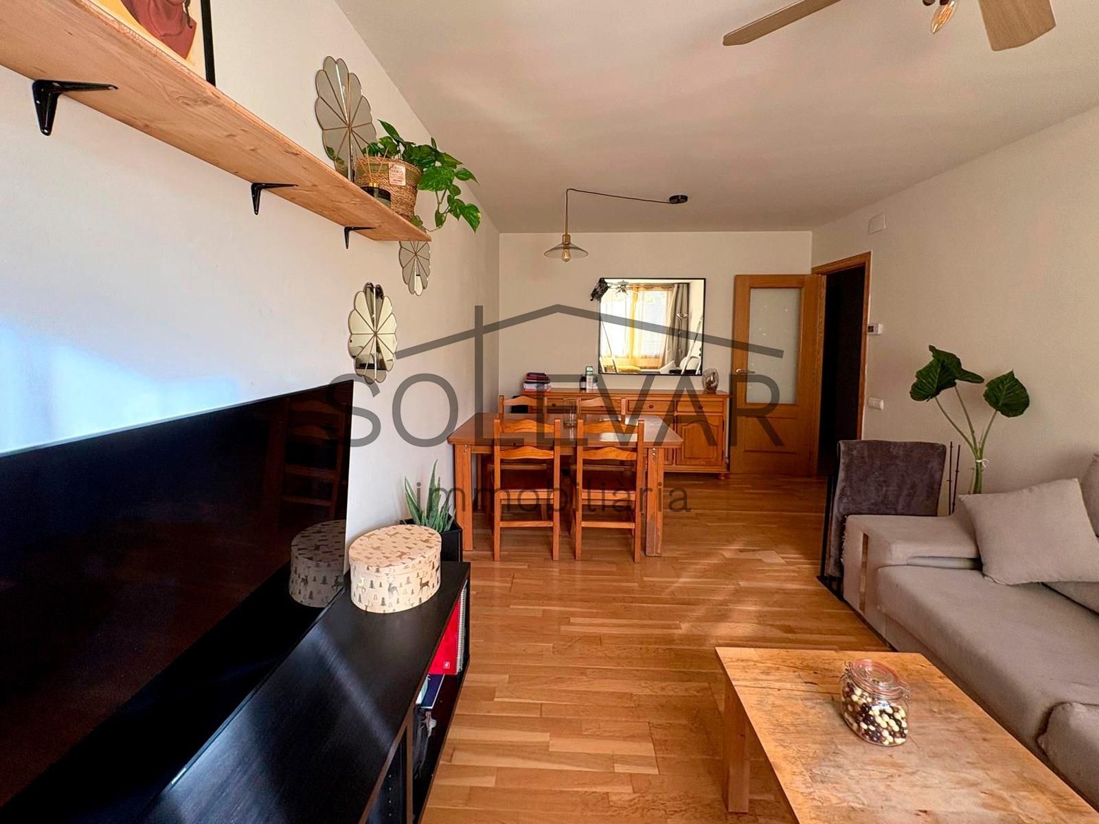 Living room of Flat for sale in Sort  with Heating, Parquet flooring and Balcony