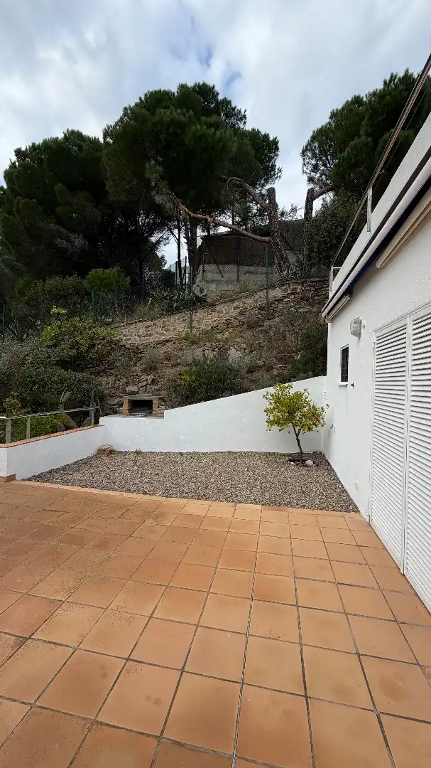 Jardí de Casa o xalet en venda en El Port de la Selva amb Calefacció, Jardí privat i Traster
