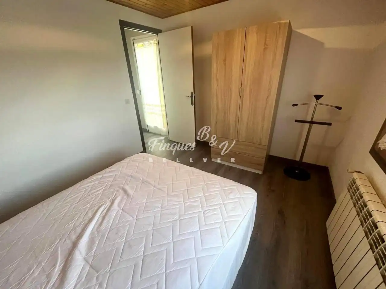 Schlafzimmer von Wohnungen zur Miete in Bellver de Cerdanya mit Heizung, Parkett und Terrasse