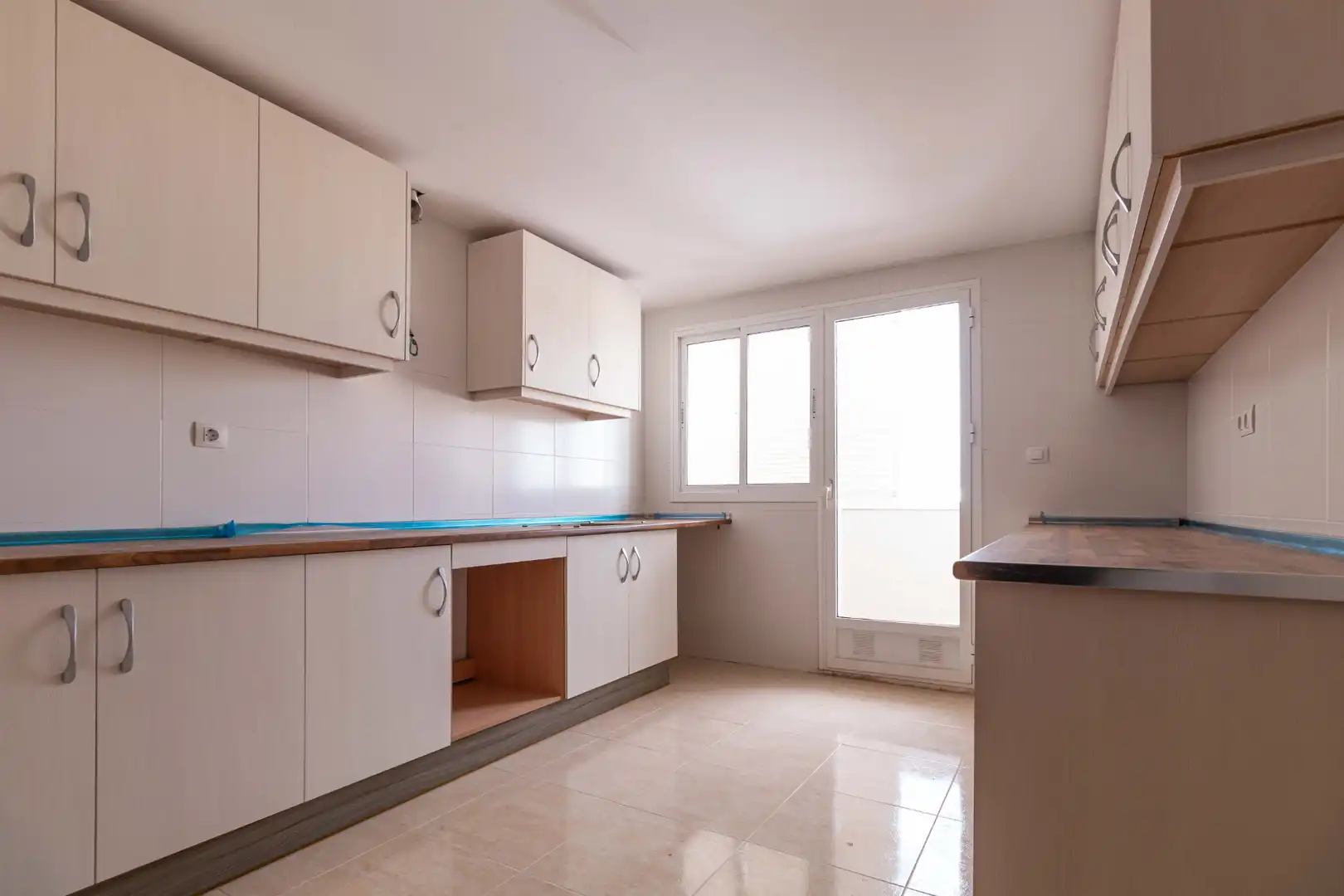 Kitchen of Flat for sale in Benissa  with Storage room, Oven and Internet