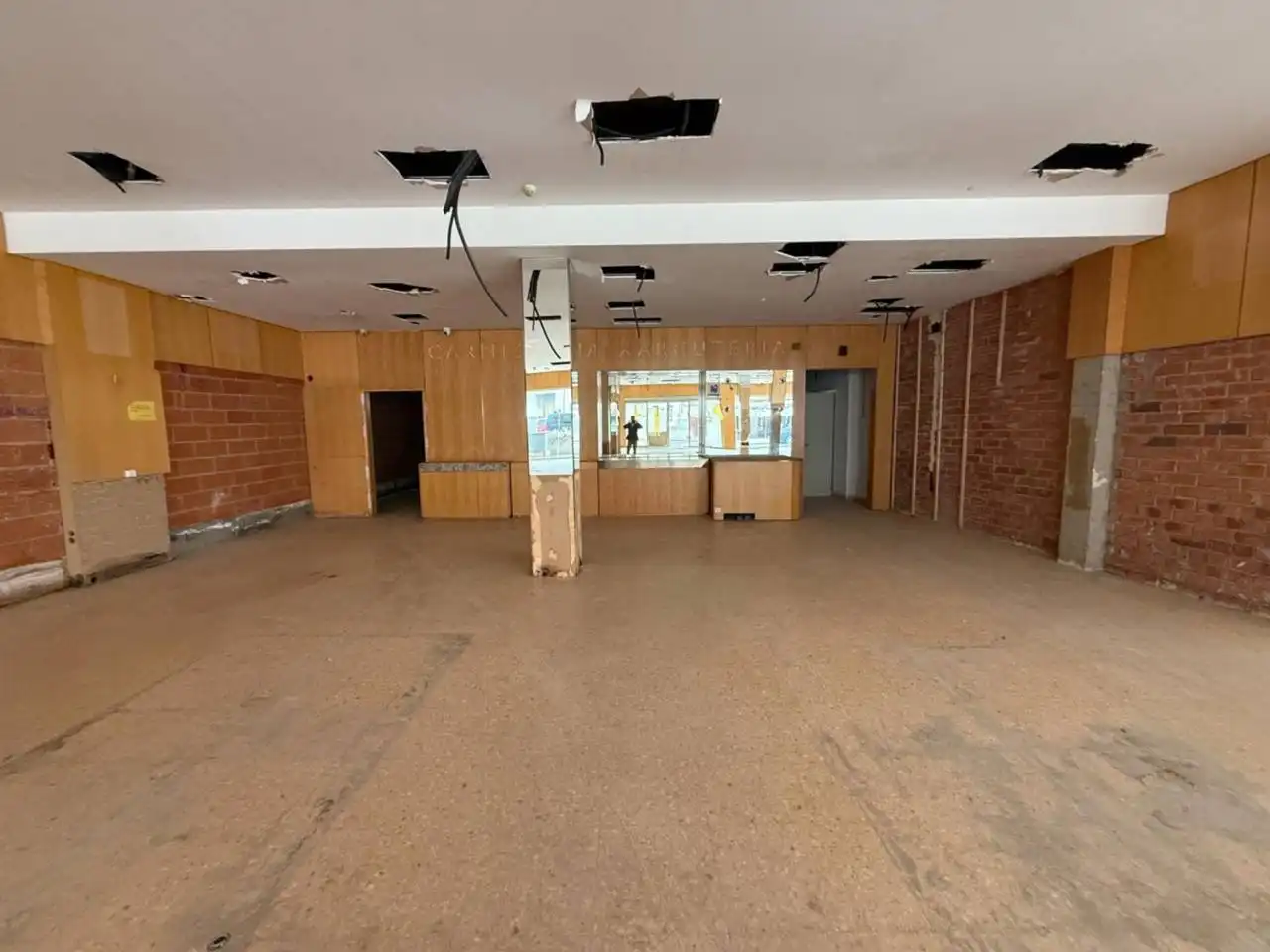 Local comercial en venta en Calle Cadaqués, imagen 9