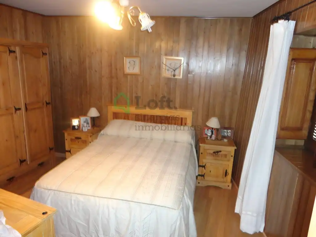 Bedroom of Houses for sale in Pinofranqueado  with Air Conditioner and Balcony