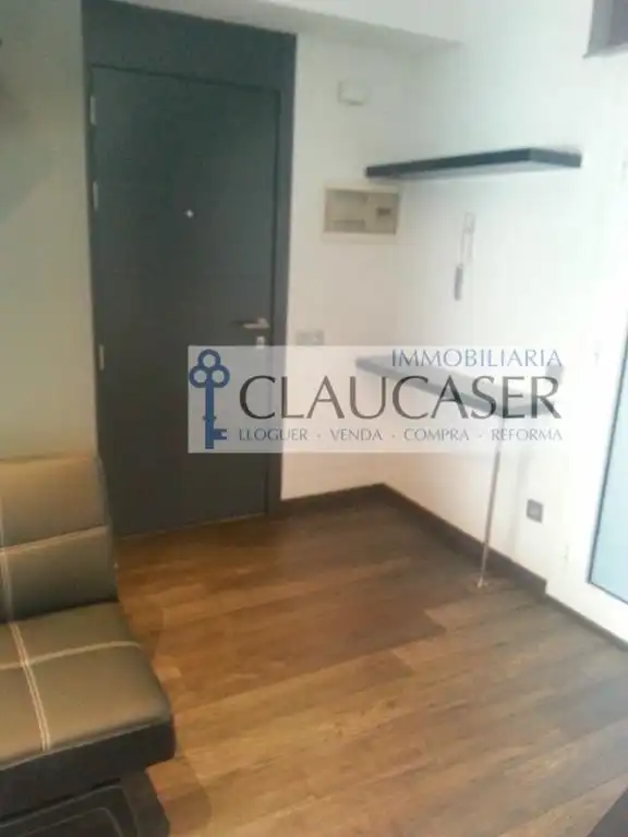 Flat for rent in Santa Coloma de Gramenet  with Heating, Furnished and Oven