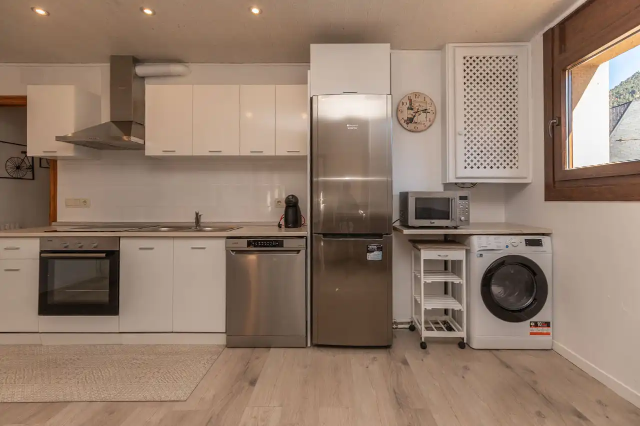 Cuina de Apartament en venda en Vielha e Mijaran amb Calefacció, Parquet i Traster