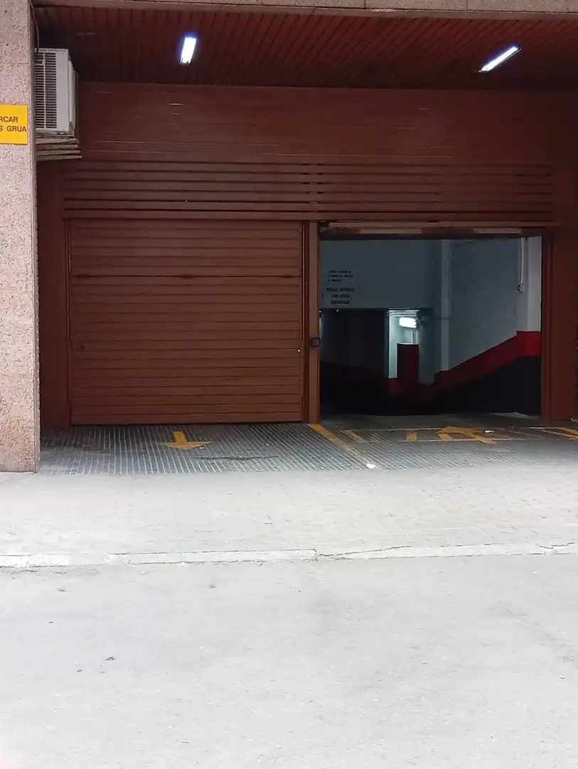 Aparcament de Garatge de lloguer en Madrid