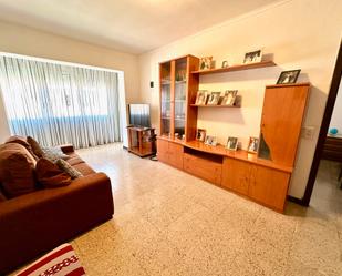 Living room of Flat for sale in Castellar del Vallès  with Heating, Terrace and Furnished