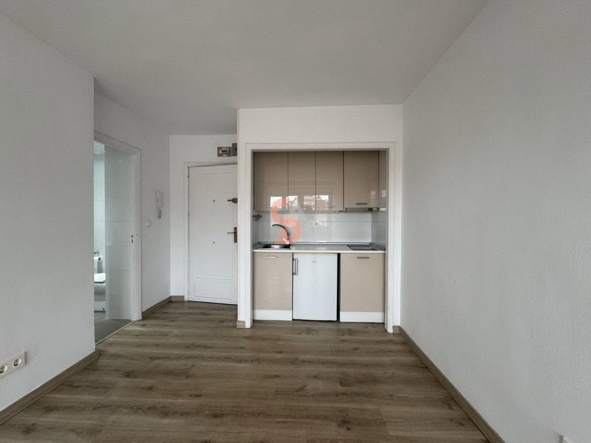 Kitchen of Flat to rent in Valladolid Capital  with Heating