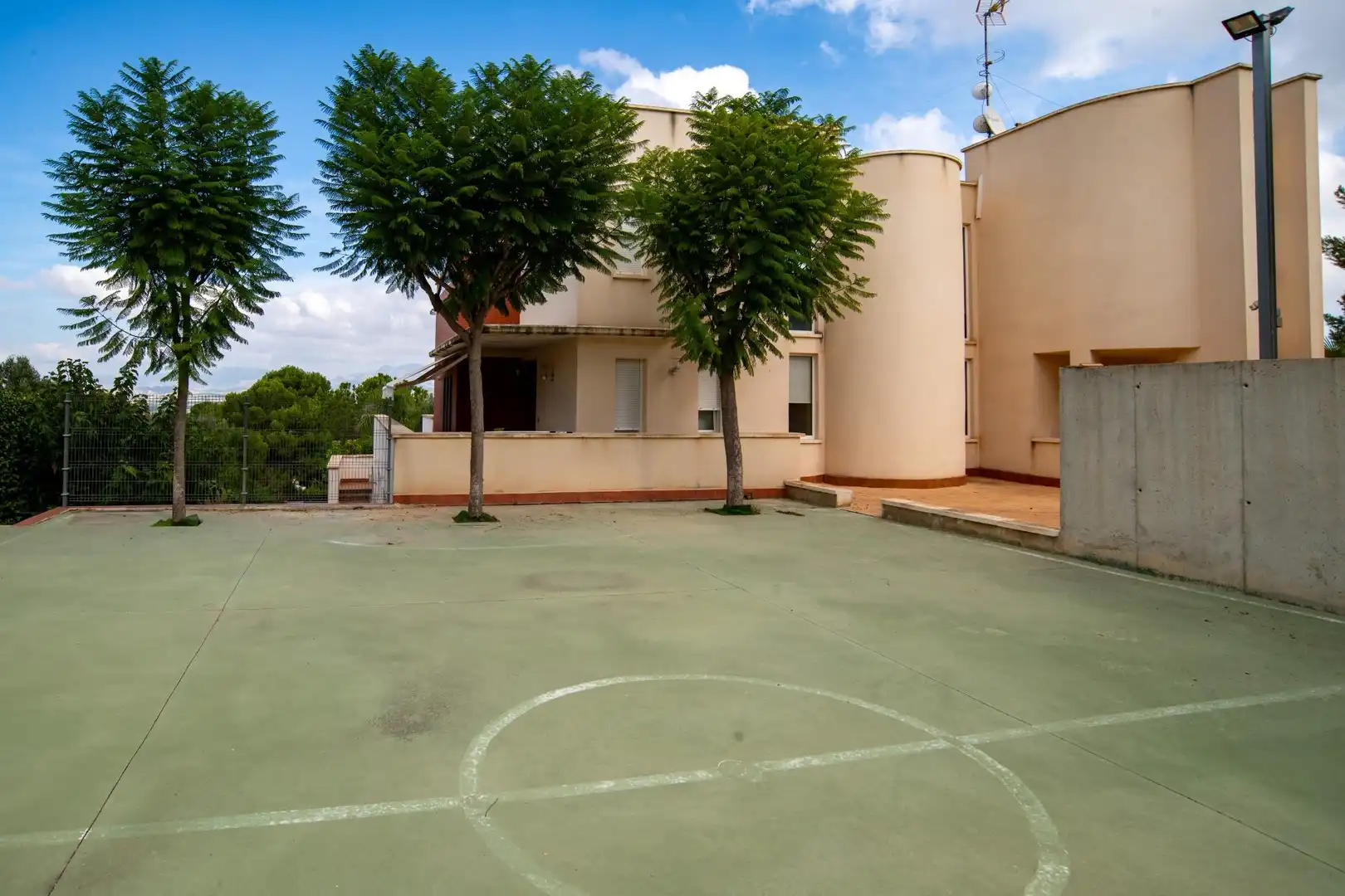 Vista exterior de Casa o chalet en venta en Molina de Segura con Calefacción, Jardín privado y Parquet