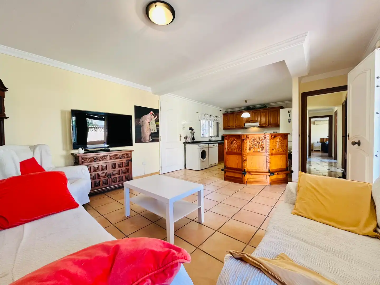 Sala de estar de Casa o chalet en venta en Fuengirola con Aire acondicionado, Jardín privado y Terraza