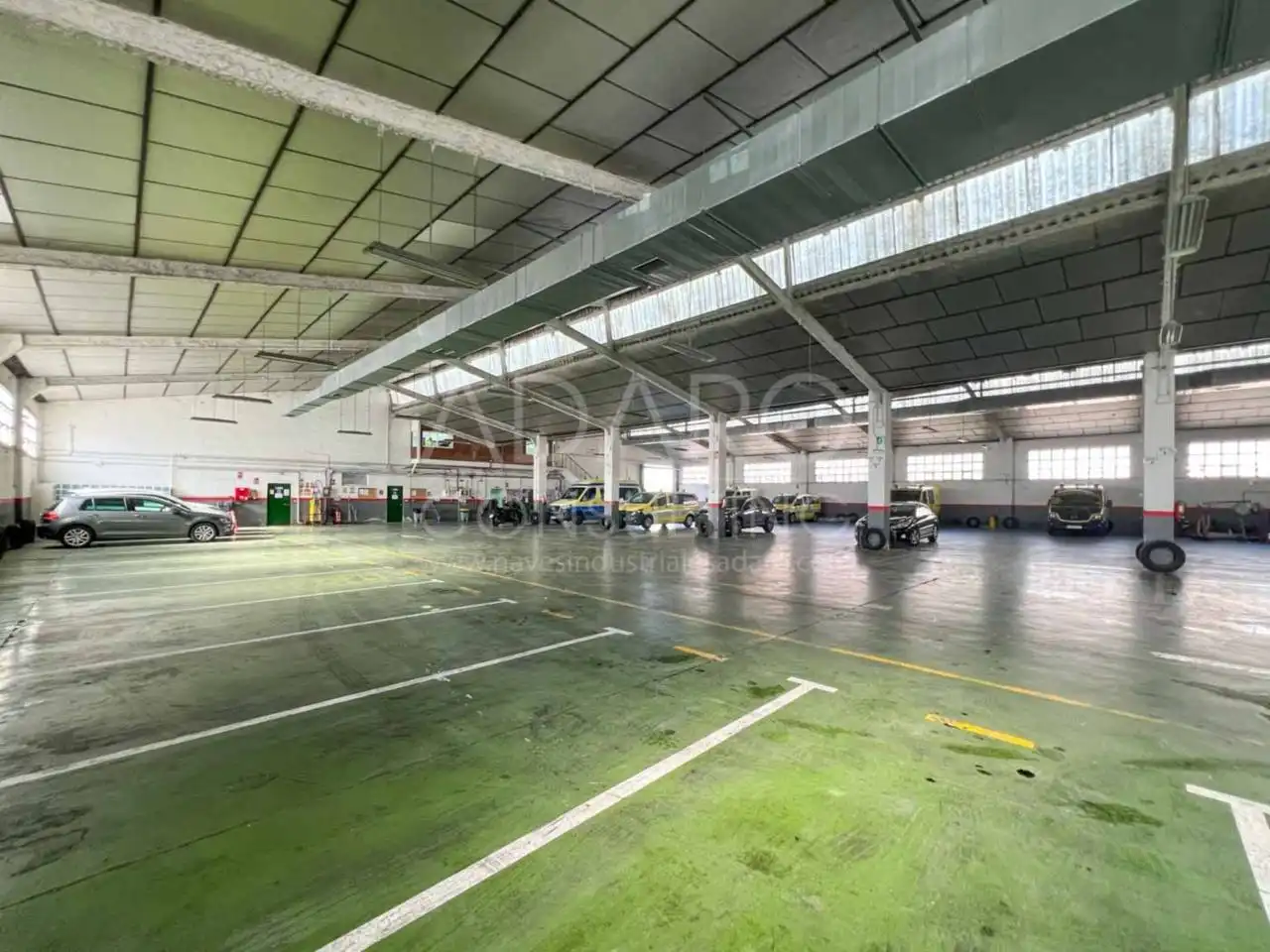 Nave industrial en venta en Calle Torres Quevedo 11, imagen 3