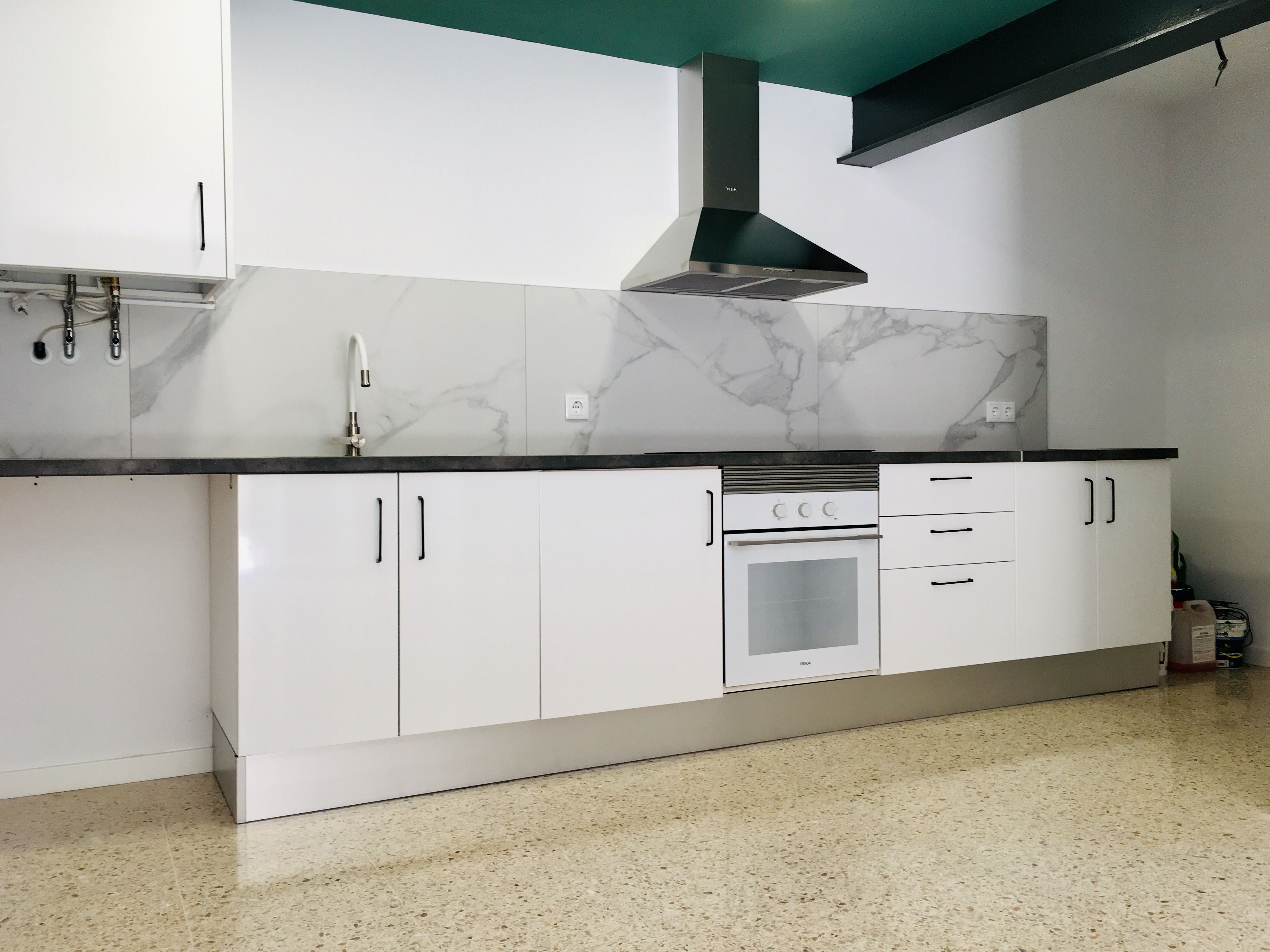 Cocina de Piso de alquiler en Corbera de Llobregat con Terraza