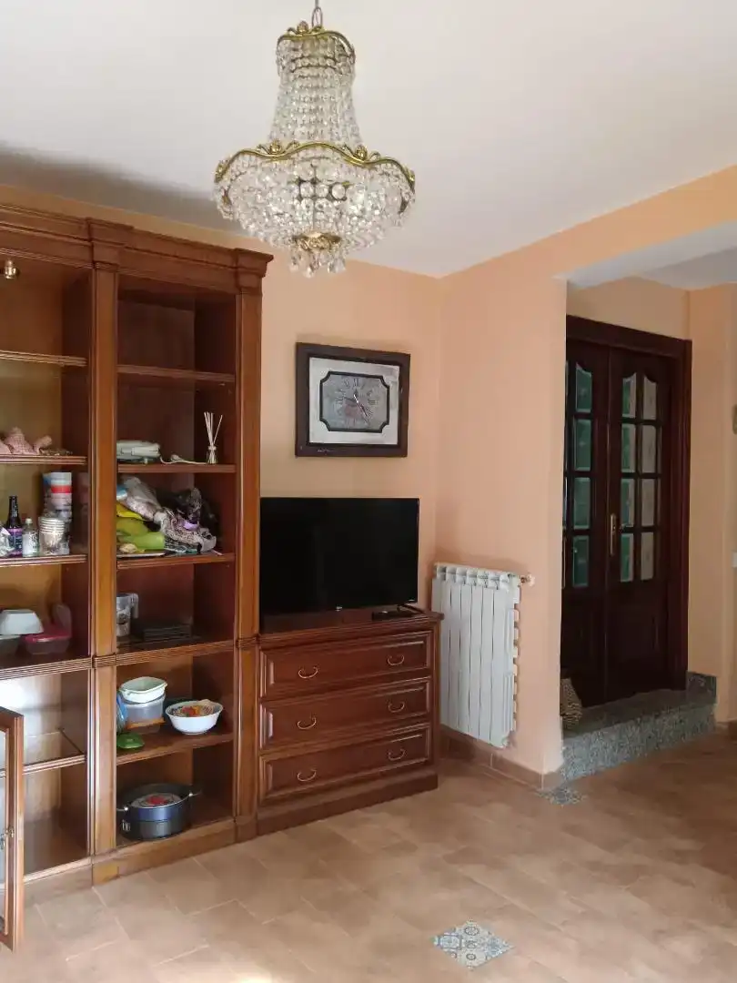 Wohnzimmer von Wohnung zur Miete in Catoira mit Privatgarten, Parkett und Möbliert