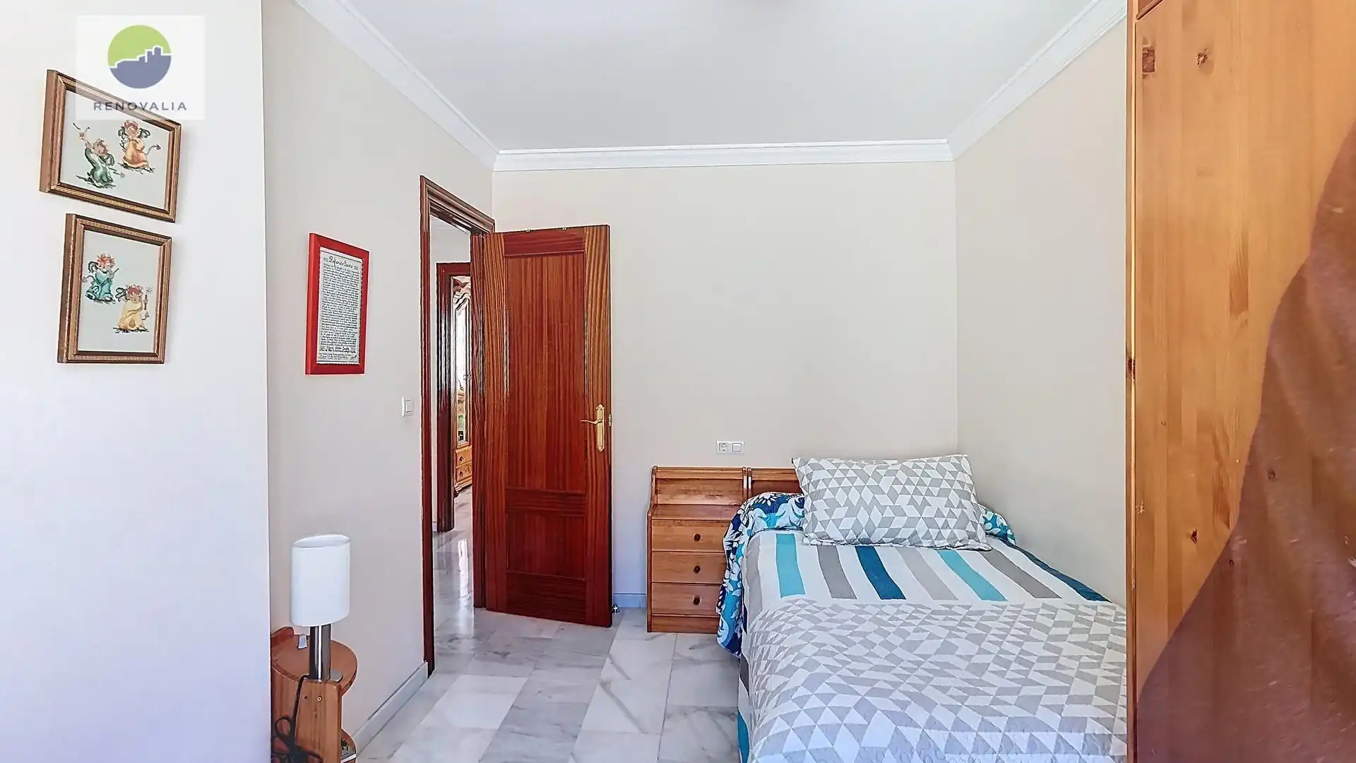 Habitación de Casa adosada en venta en Armilla con Calefacción