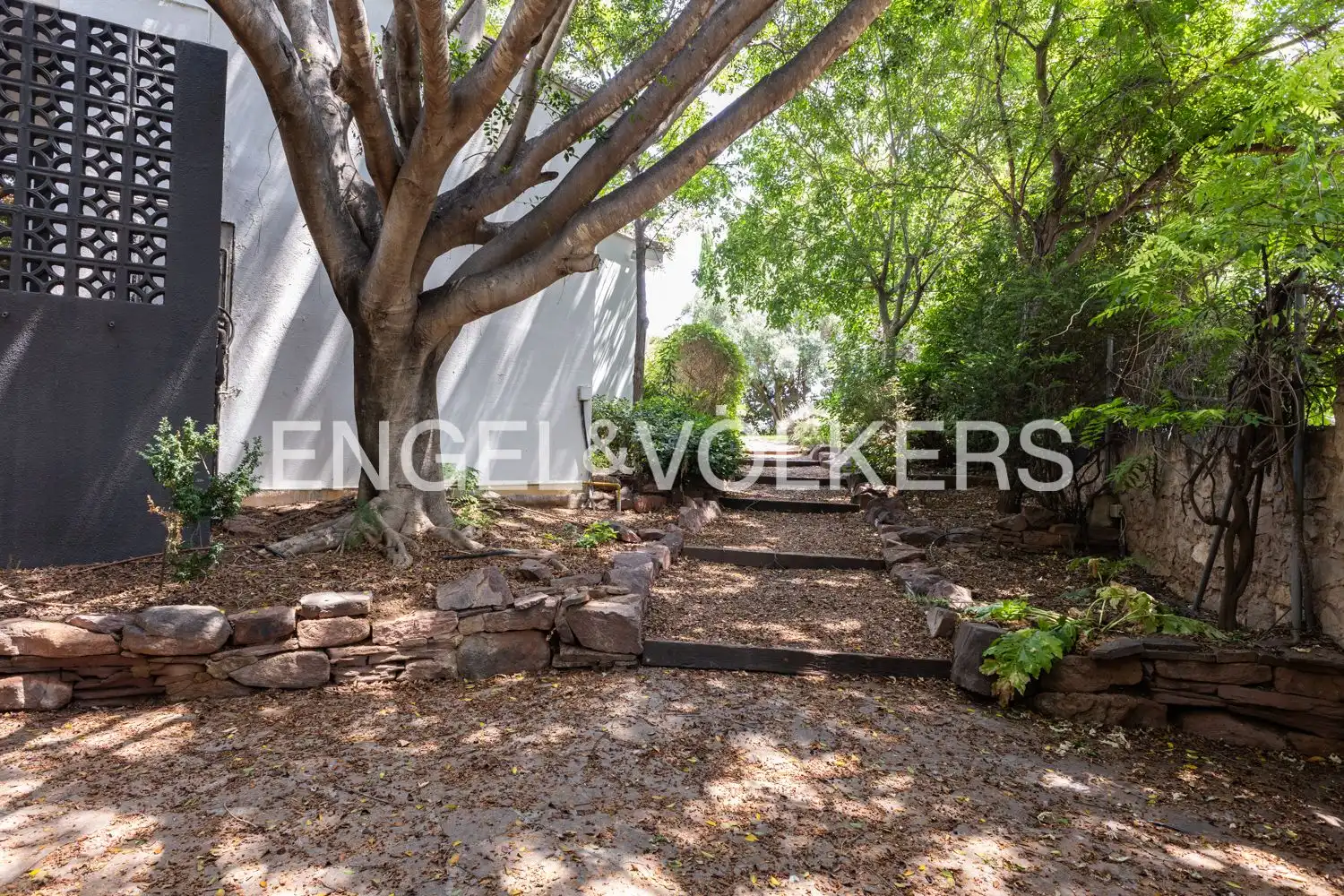 Vista exterior de Casa o chalet de alquiler en Rocafort con Aire acondicionado, Calefacción y Jardín privado