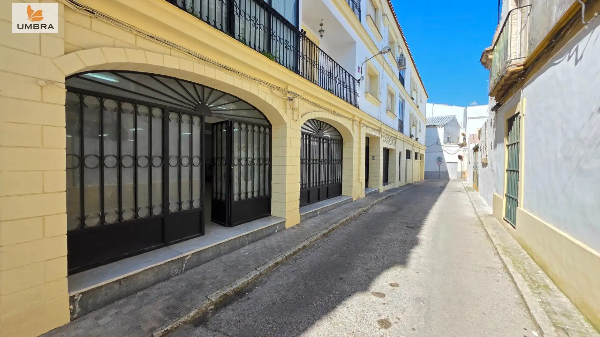 Gewerbefläche zum Verkauf in Calle de Rodrigo León 7