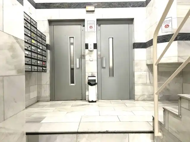 Oficina amb ascensor en venda a Calle Fueros de León 9, imagen 3