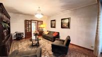 Living room of Flat for sale in Burgos Capital  with Heating, Parquet flooring and Terrace