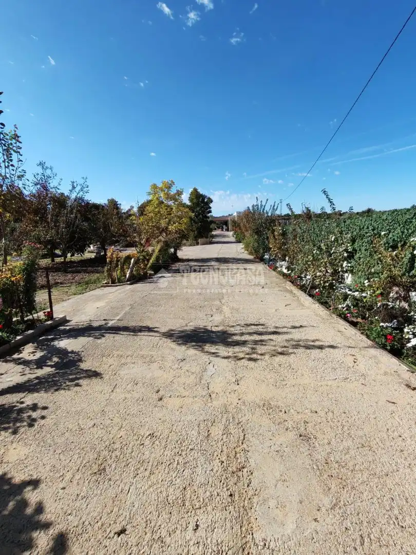 Finca rústica en venta en Marchena con Aire acondicionado