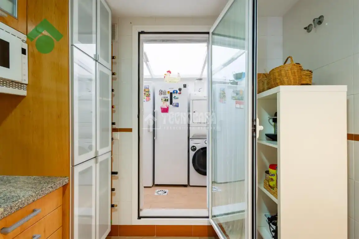 Kitchen of Flat for sale in Vélez-Málaga  with Air Conditioner and Furnished