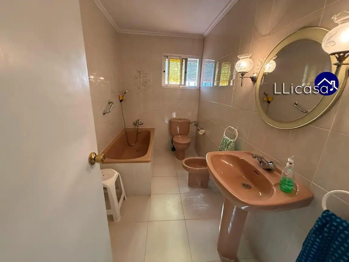 Baño de Casa o chalet en venta en Llíria con Jardín privado, Terraza y Trastero