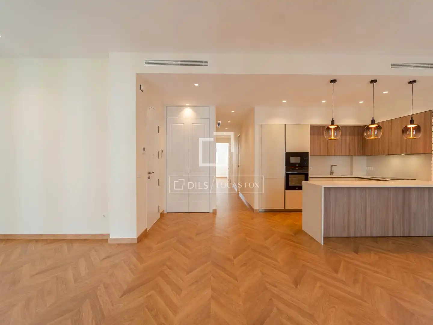 Cuina de Pis de lloguer en Valencia amb Aire condicionat, Calefacció i Parquet