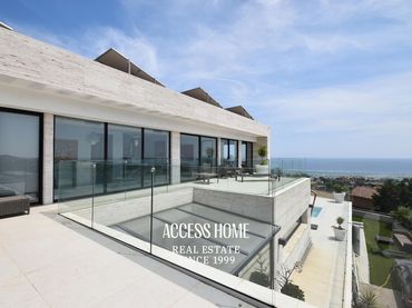 Chalet con piscina en venta en El Balis - Can Calella